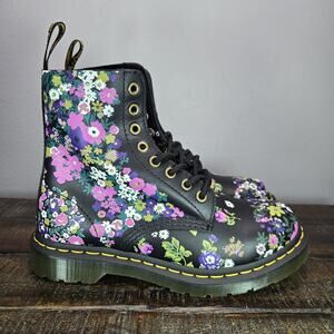 NEW Dr. Doc Martens 1460 Pascal Womens Size 7 Lace Up Boots Leather Floral Black